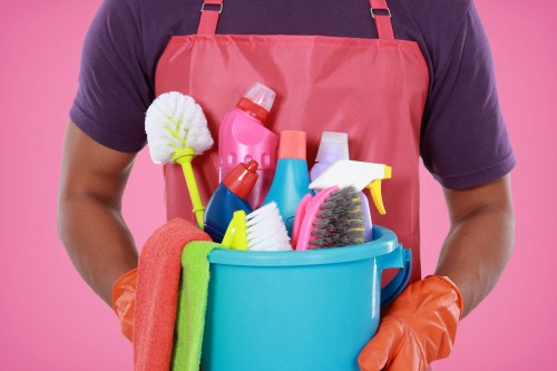 About Us Cleaners Ealing team supporting fresh, organized, well-maintained spaces