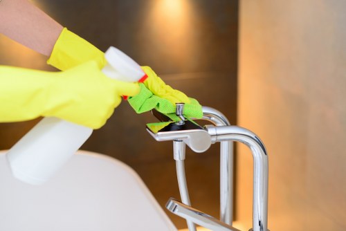 Local office cleaning service in Ealing for professional workplaces