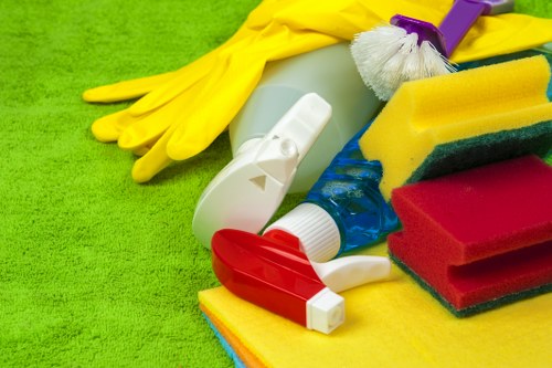 Local regular cleaning service for homes and businesses in Ealing